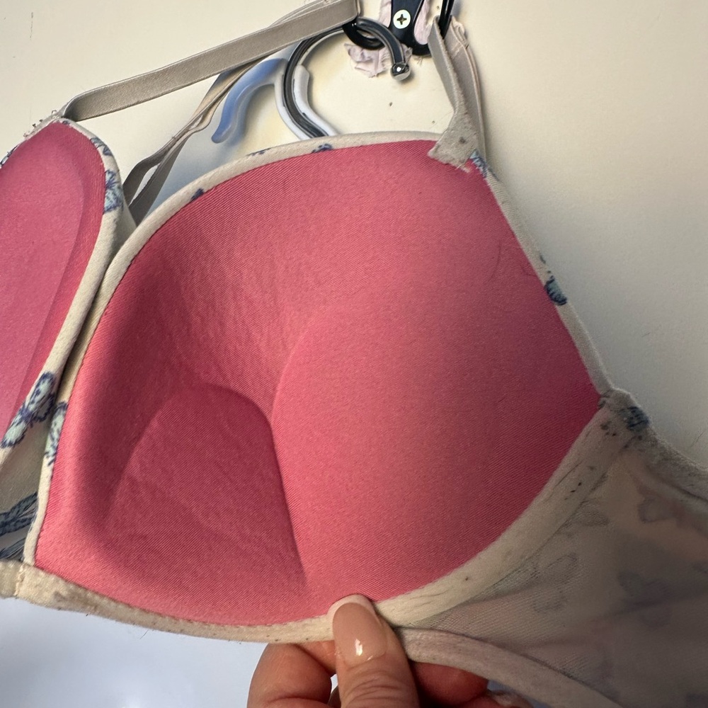 Wear Everywhere Super Push-up 
Butterfly Print Bra - Cream 36/B - Picture 13 of 14
